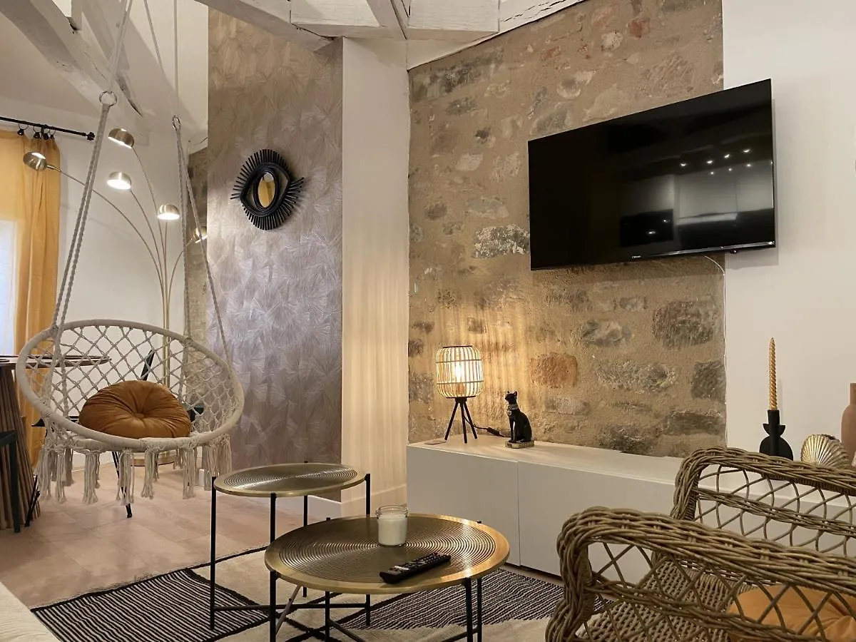 Sous L Oeil D Horus Apartment Figeac