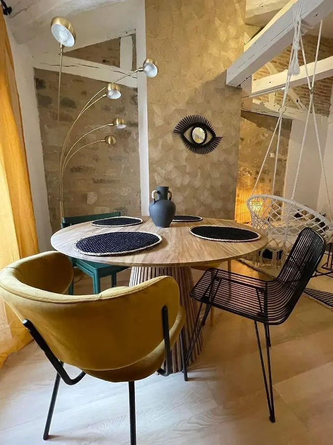 Sous L Oeil D Horus Apartment Figeac France